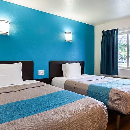 Motel 6-Ventura, Ca - Downtown ภายนอก รูปภาพ