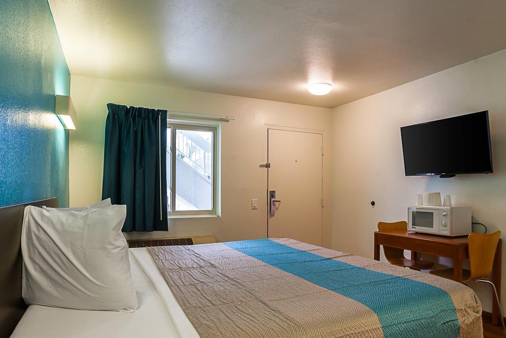 Motel 6-Ventura, Ca - Downtown ภายนอก รูปภาพ