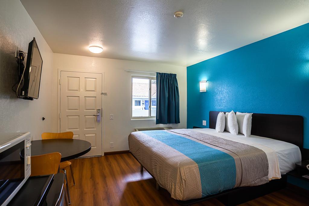 Motel 6-Ventura, Ca - Downtown ภายนอก รูปภาพ